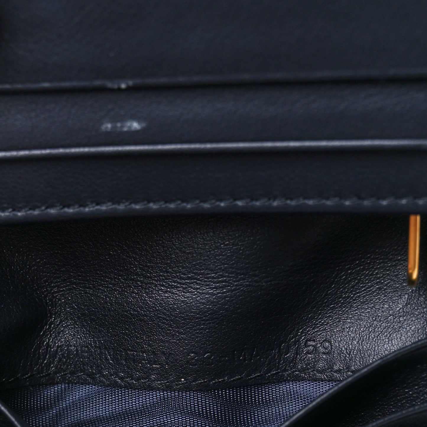 Oblique Saddle Lotus Wallet Blue