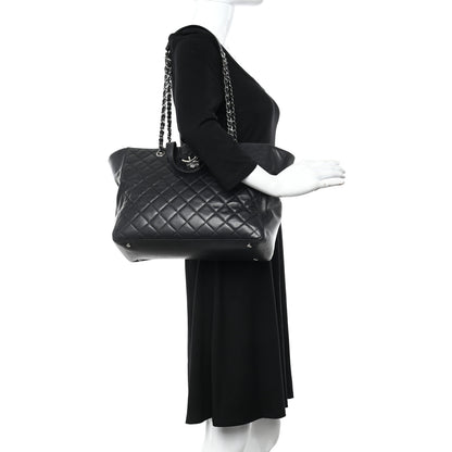 Chanel Caviar Quilted Large CC Box Shopping Tote Black 2 of 24