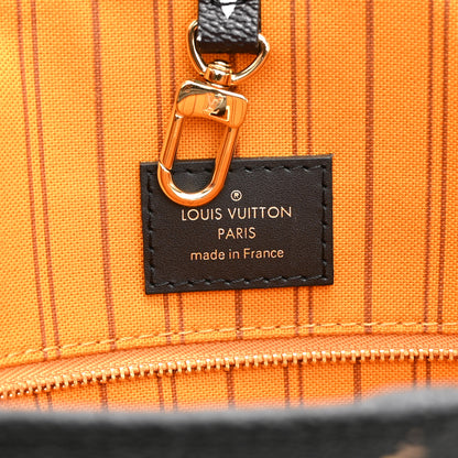 Louis Vuitton Monogram Giant Jungle Onthego GM Black 6 of 10