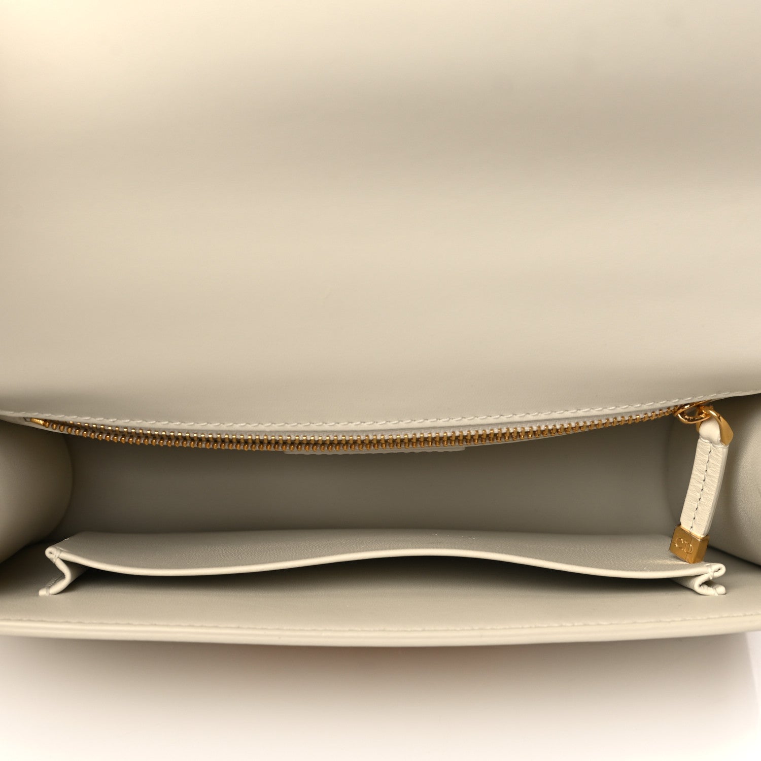 Christian Dior Box Calfskin 30 Montaigne Flap Bag Latte 5 of 11