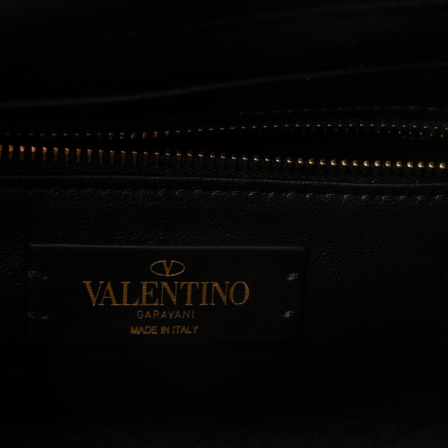 Valentino Garavani Nappa Large Roman Stud Shoulder Bag Black 6 of 9