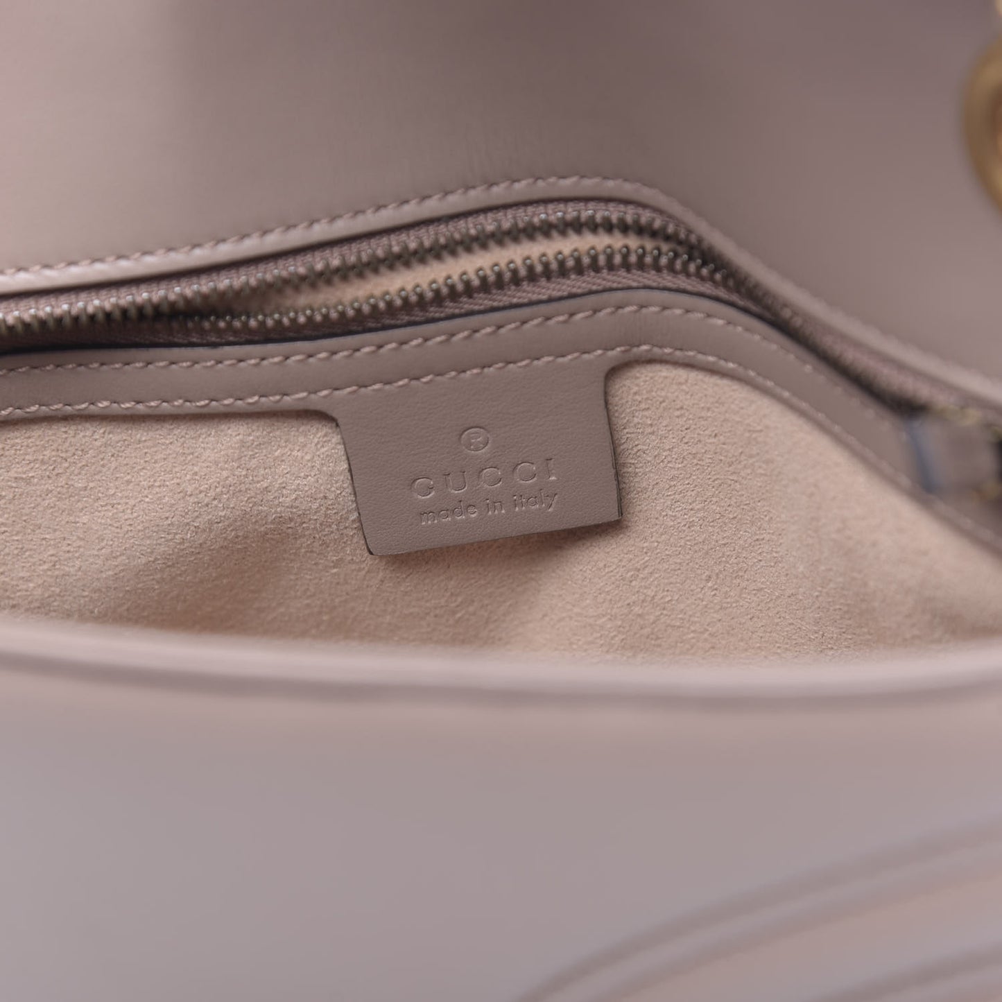 Calfskin Matelasse Small GG Marmont Shoulder Bag Porcelain Rose