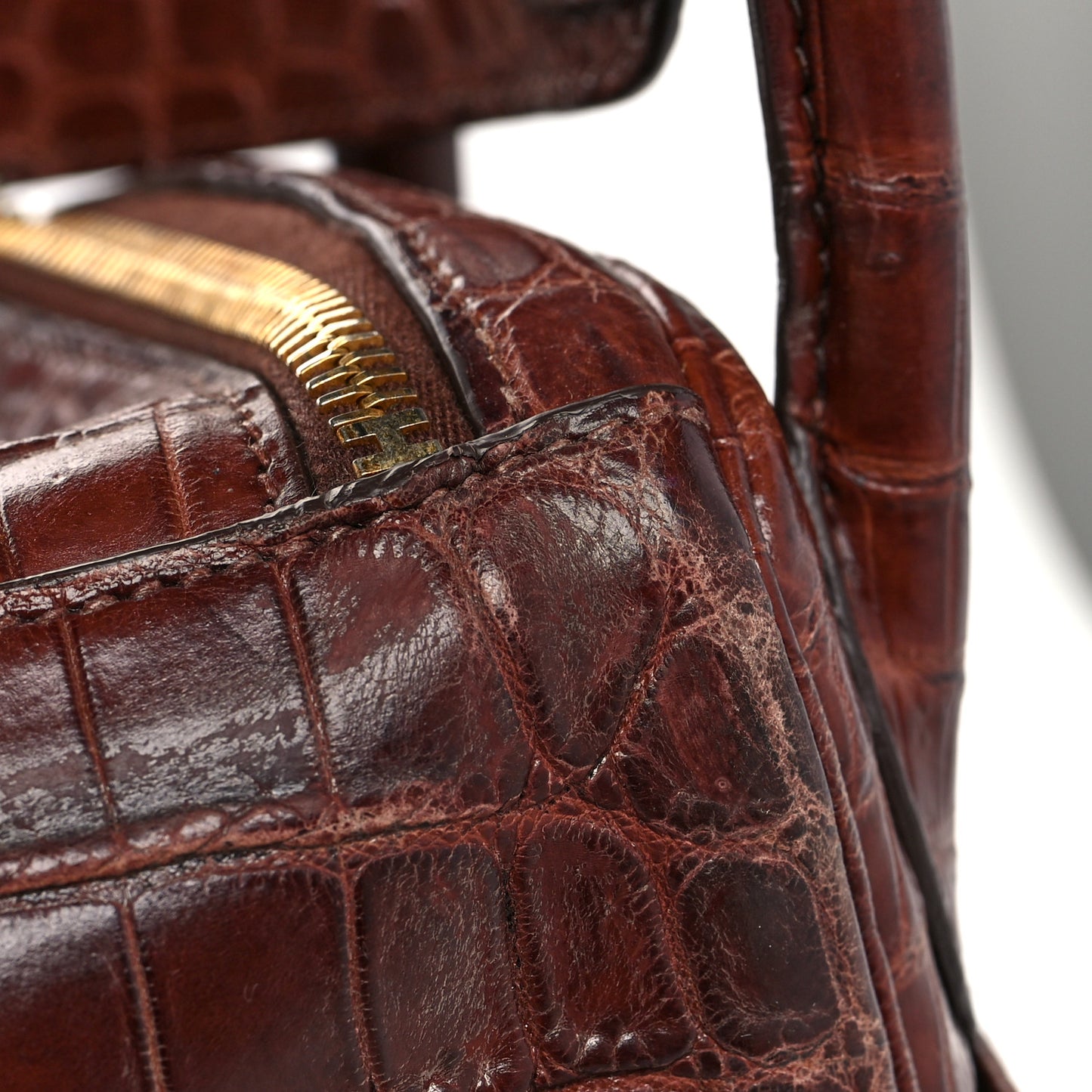 Matte Niloticus Crocodile Lindy 30 Miel