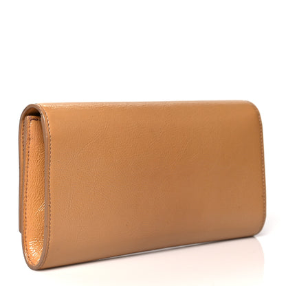 Saint Laurent Textured Patent Calfskin Monogram Large Belle De Jour Clutch Beige 3 of 12