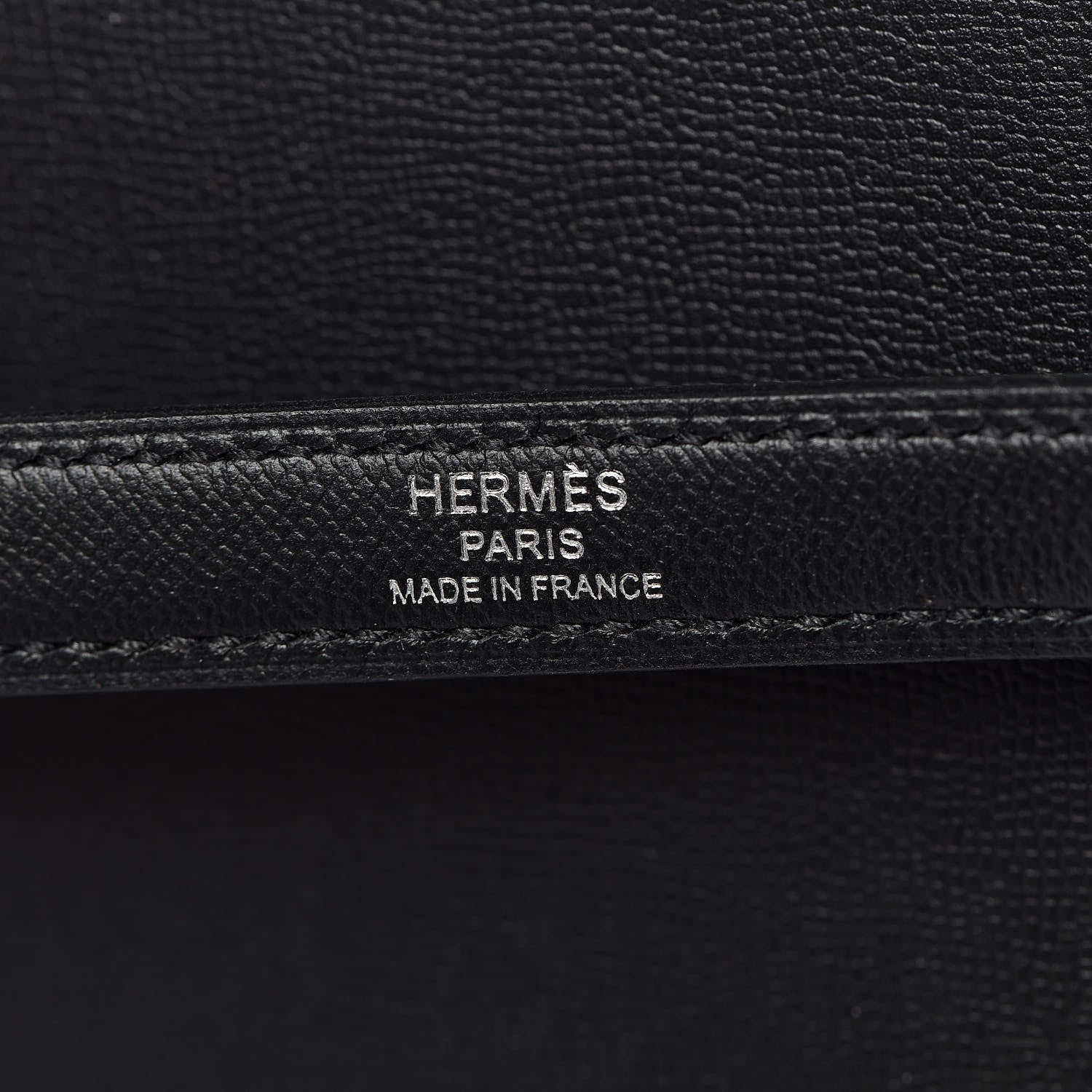 Hermes Grained Monsieur Un Point Sur Deux Kelly Sellier 28 Black 21 of 36