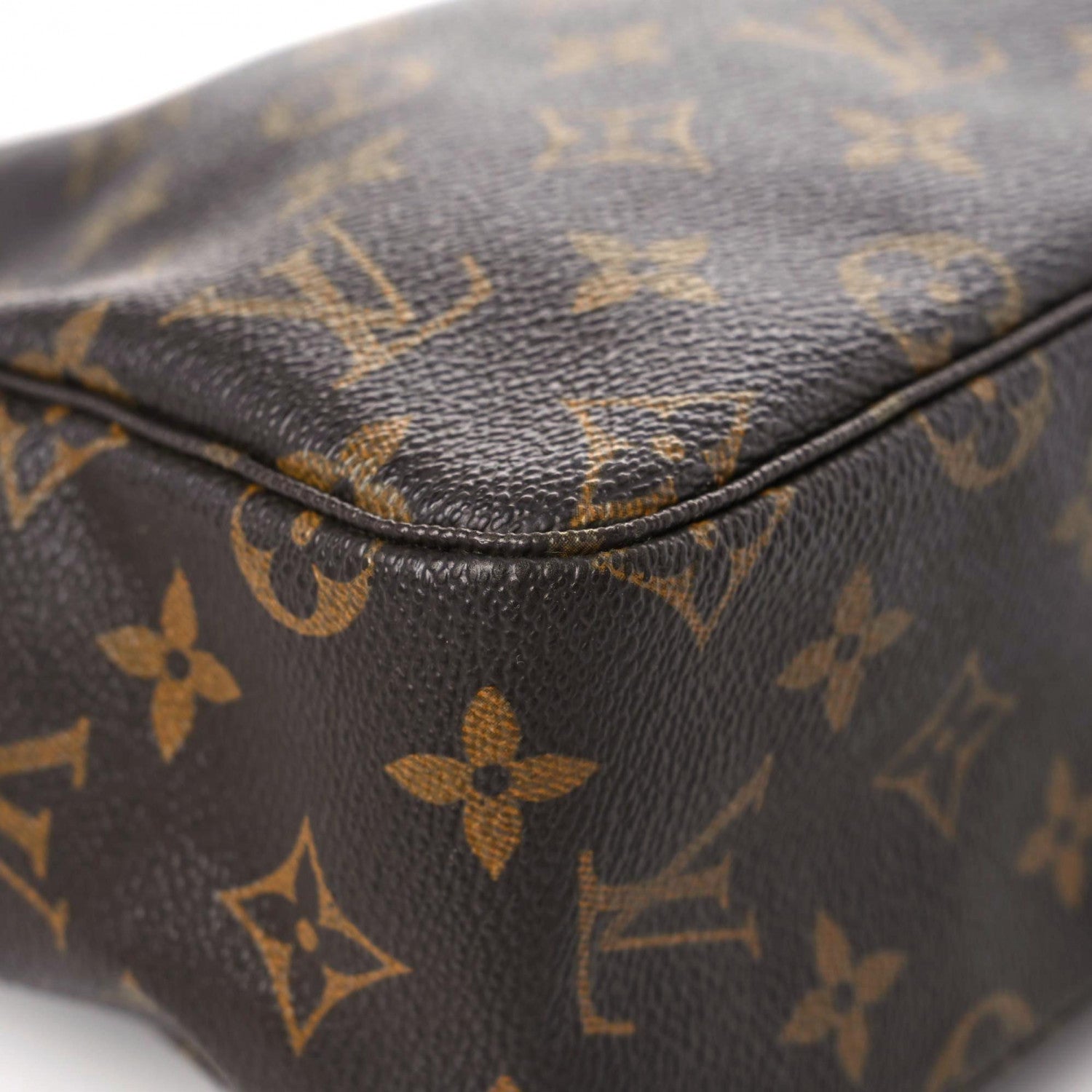 Louis Vuitton Monogram Trousse Toilette 28 7 of 13