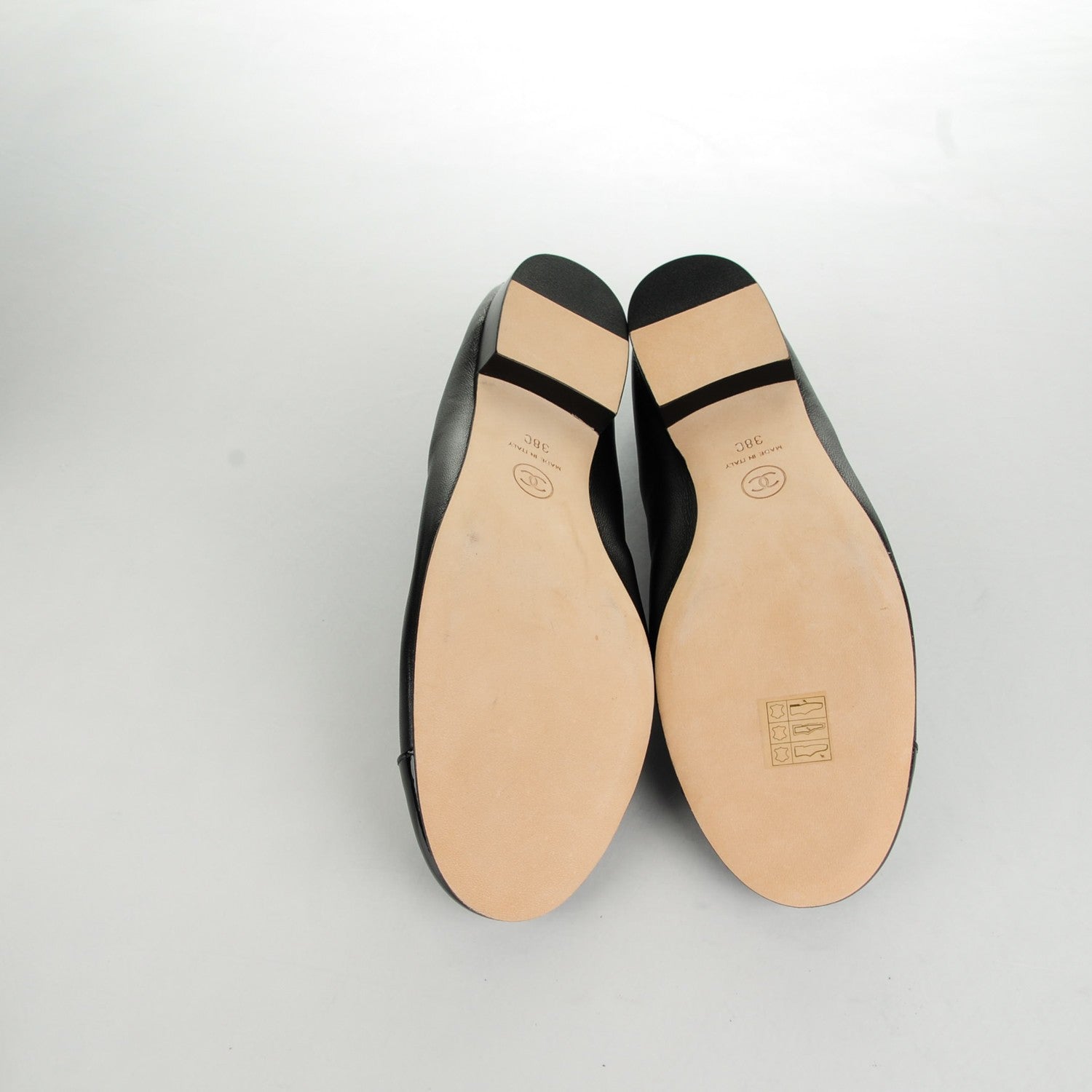 Chanel Lambskin Patent CC Elastic Cap Toe Ballerina Flats 38 Black 5 of 7