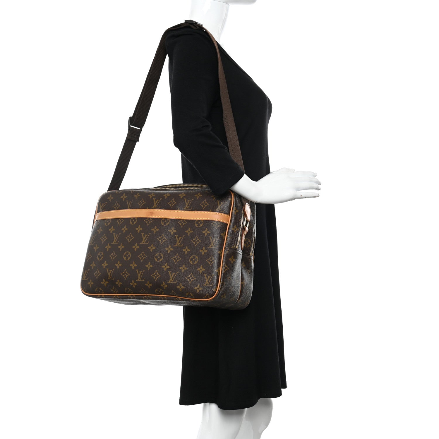 Louis Vuitton Monogram Reporter GM 2 of 10