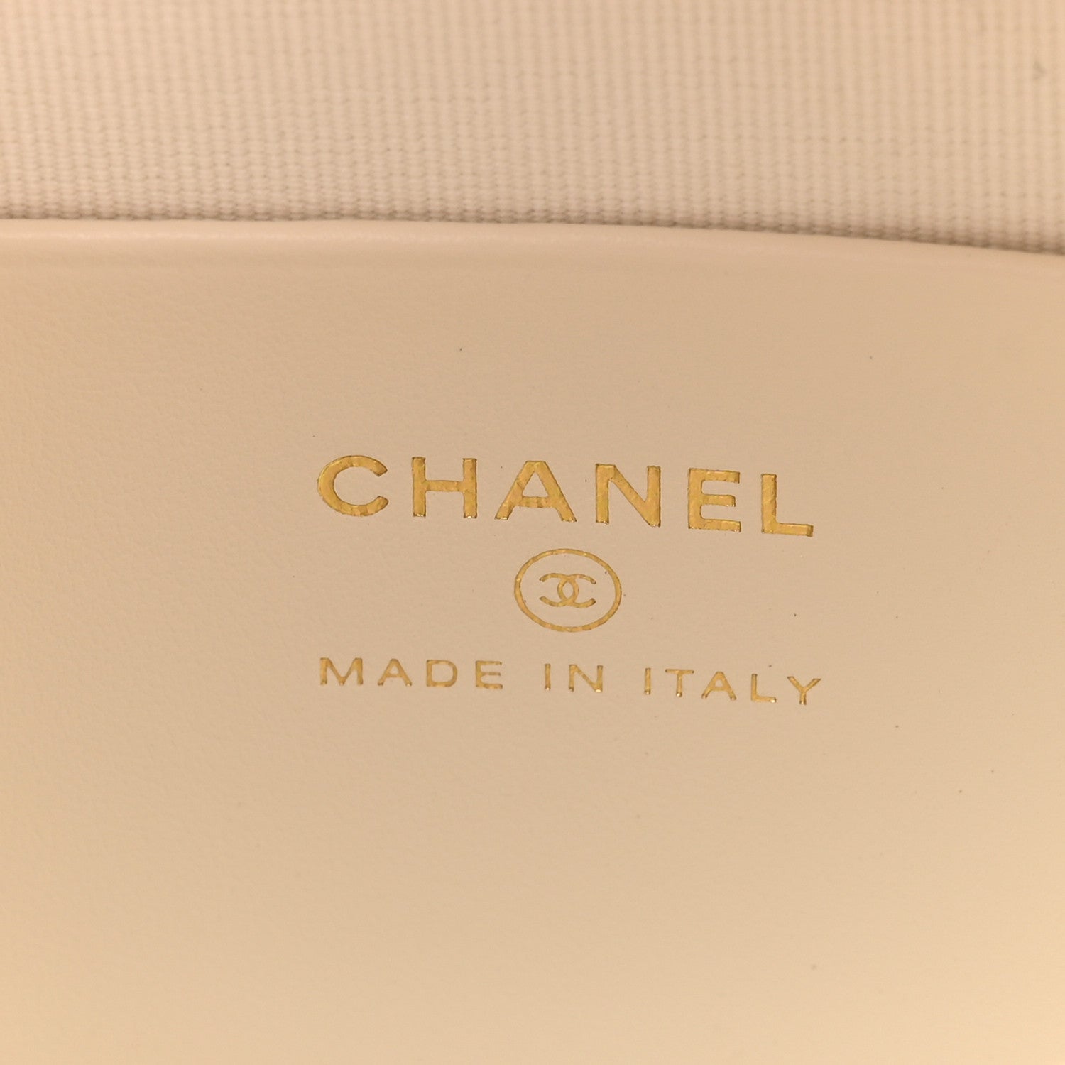Chanel Caviar Quilted Hobo Clutch With Chain White 6 of 10