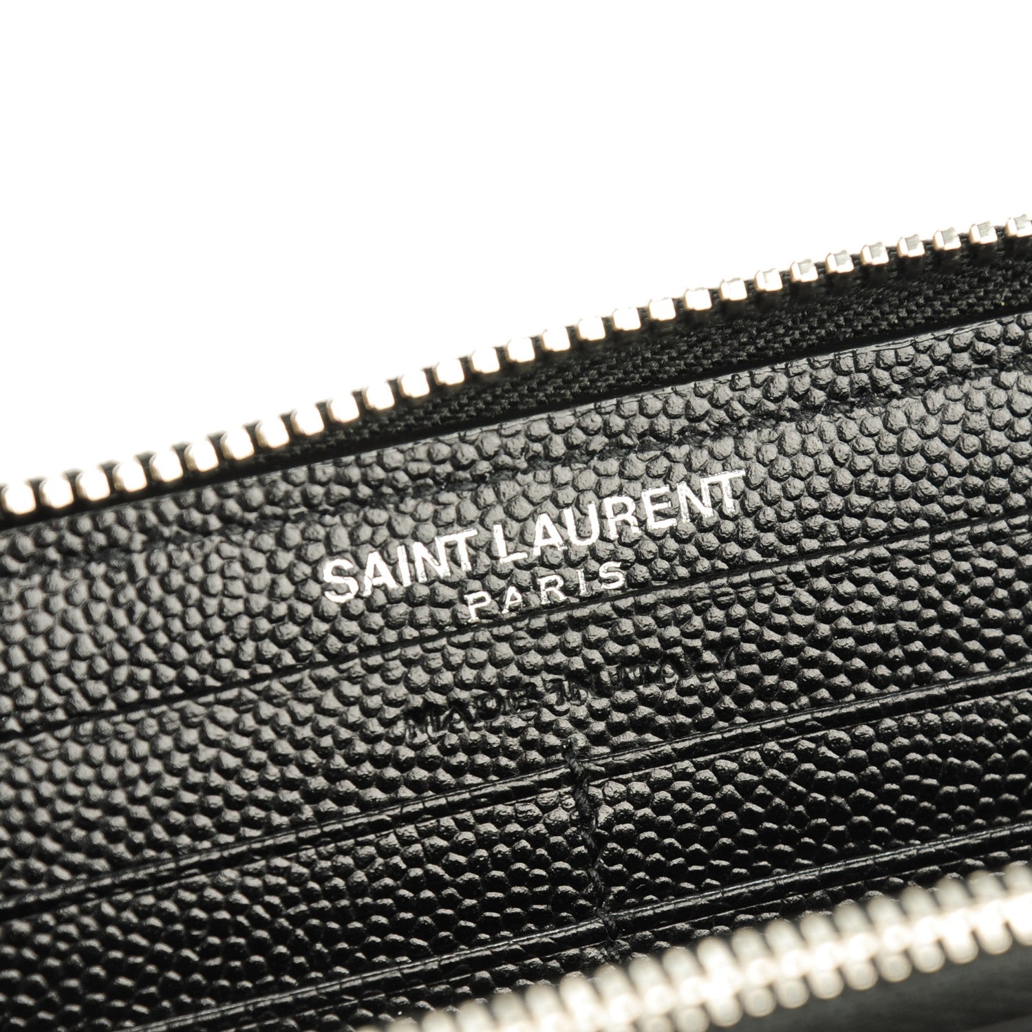Saint Laurent Grain De Poudre Matelasse Chevron Monogram Zip Around Wallet Black 6 of 7