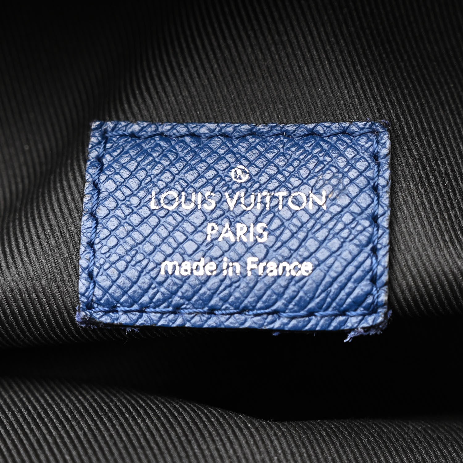 Louis Vuitton Taiga Monogram Discovery Backpack PM Cobalt 6 of 18
