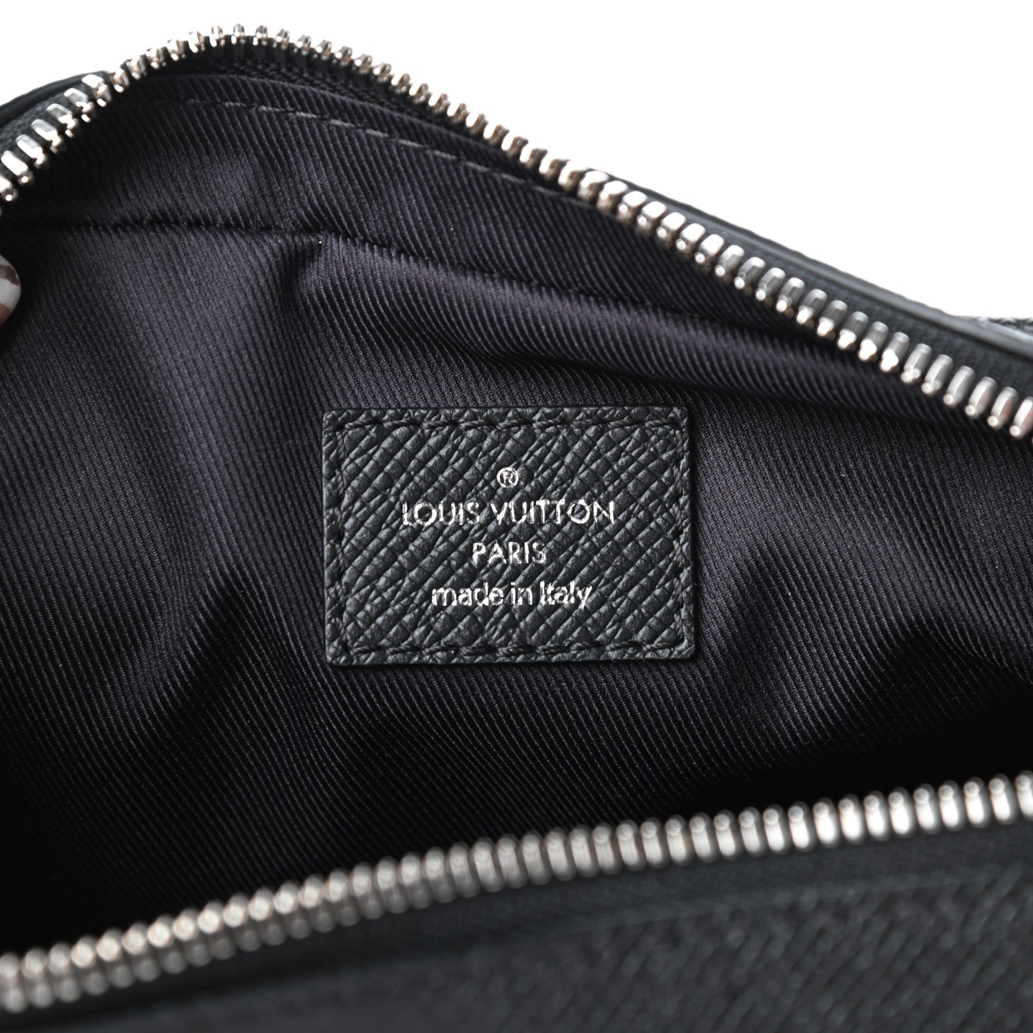 Louis Vuitton Taiga Monogram Outdoor Bumbag Black 6 of 9