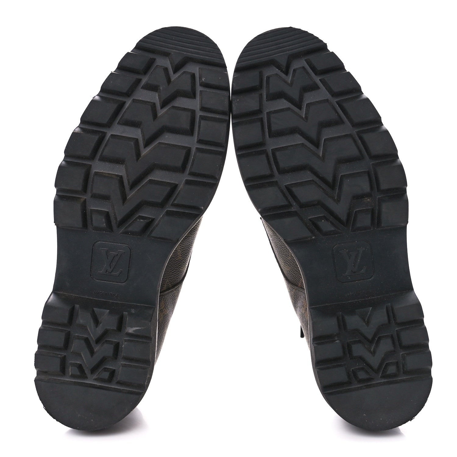 Louis Vuitton Calfskin Monogram Mens Shoes 8 5 of 9