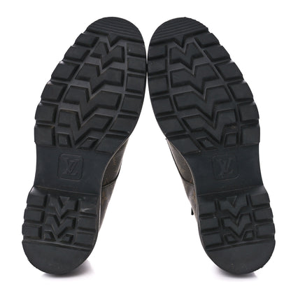 Louis Vuitton Calfskin Monogram Mens Shoes 8 5 of 9