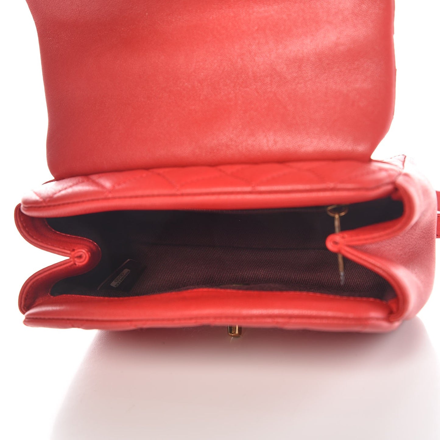 Shiny Sheepskin Quilted Mini Trapezio Flap Red
