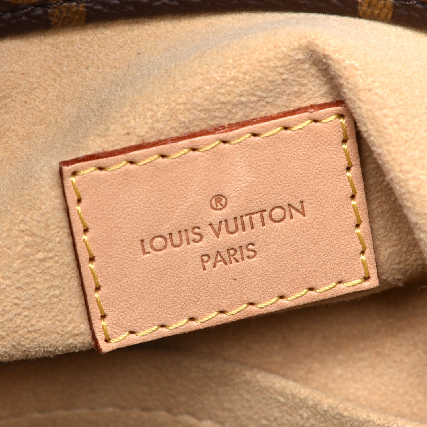 Louis Vuitton Monogram Artsy MM 6 of 11