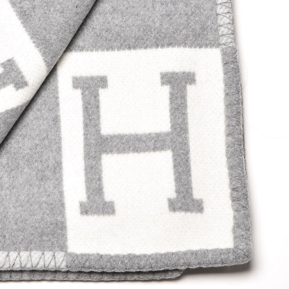 Hermes Wool Cashmere Avalon III Blanket Ecru Gris Clair 4 of 5