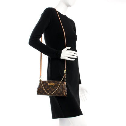 Louis Vuitton Monogram Eva Clutch 2 of 9