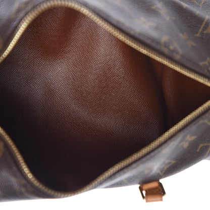 Louis Vuitton Monogram Papillon 26 5 of 8