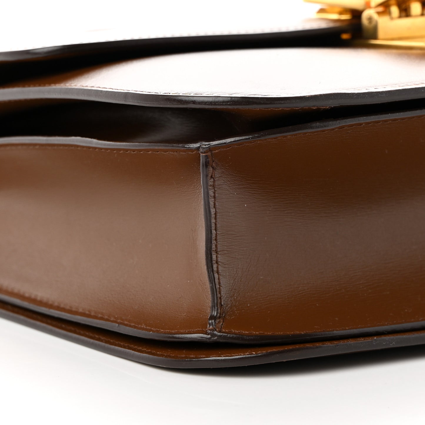Box Calfskin Medium Classic Box Flap Bag Camel