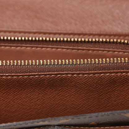 Louis Vuitton Monogram Sarah Wallet 8 of 9