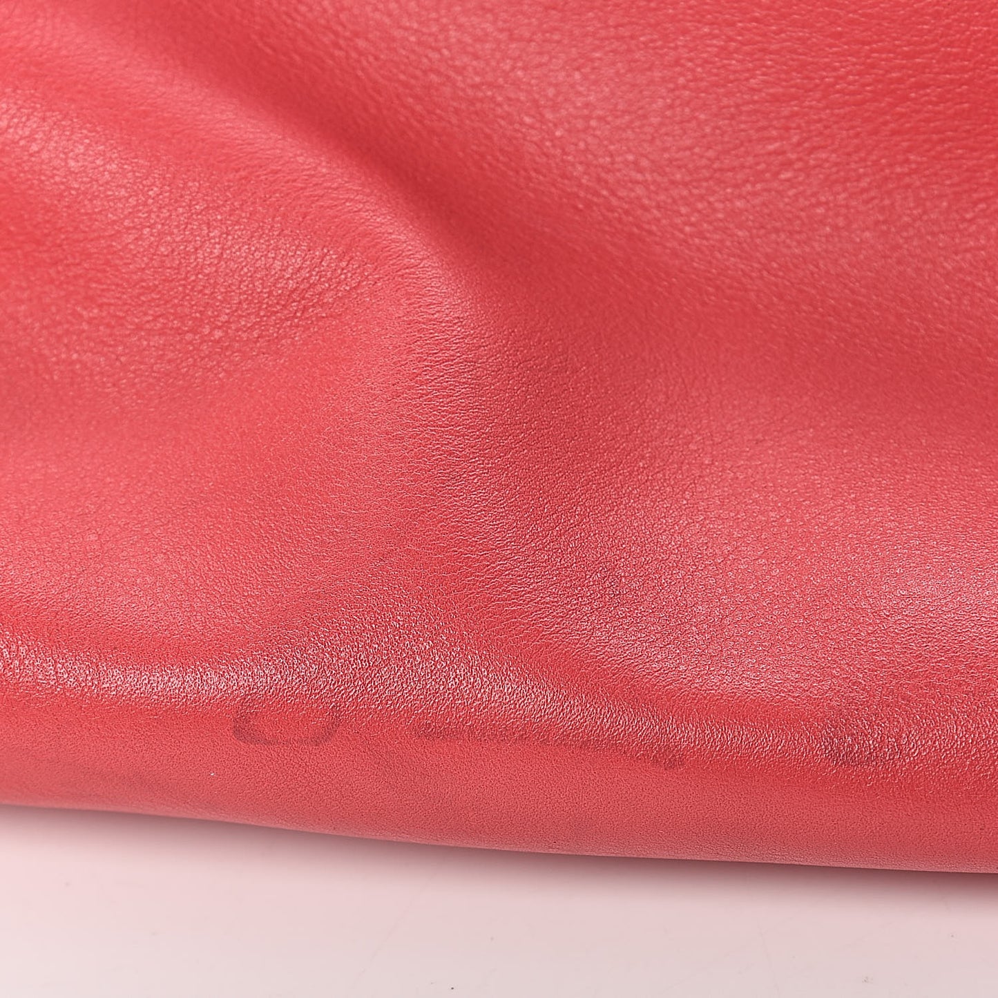 Calfskin Small Skull Padlock Zip Around Tote Pink