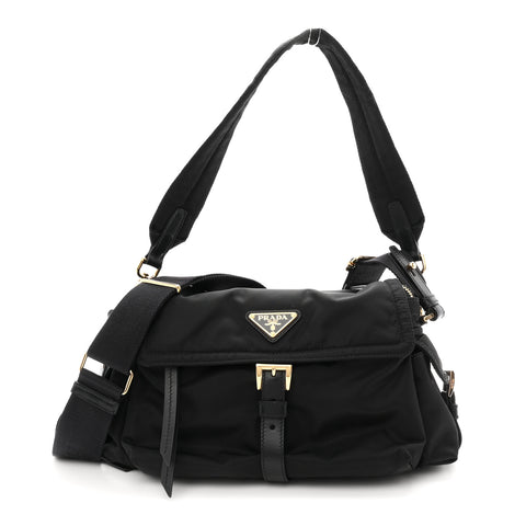 Re-Nylon Medium Explore Shoulder Bag Black
