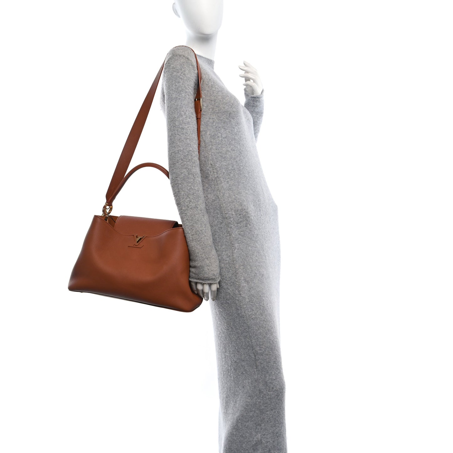 Smooth Grained Calfskin Capucines GM Souple Cognac