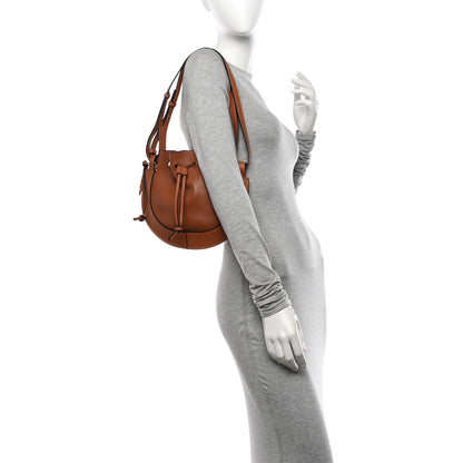 Loewe Nappa Horseshoe Bag Tan 2 of 9