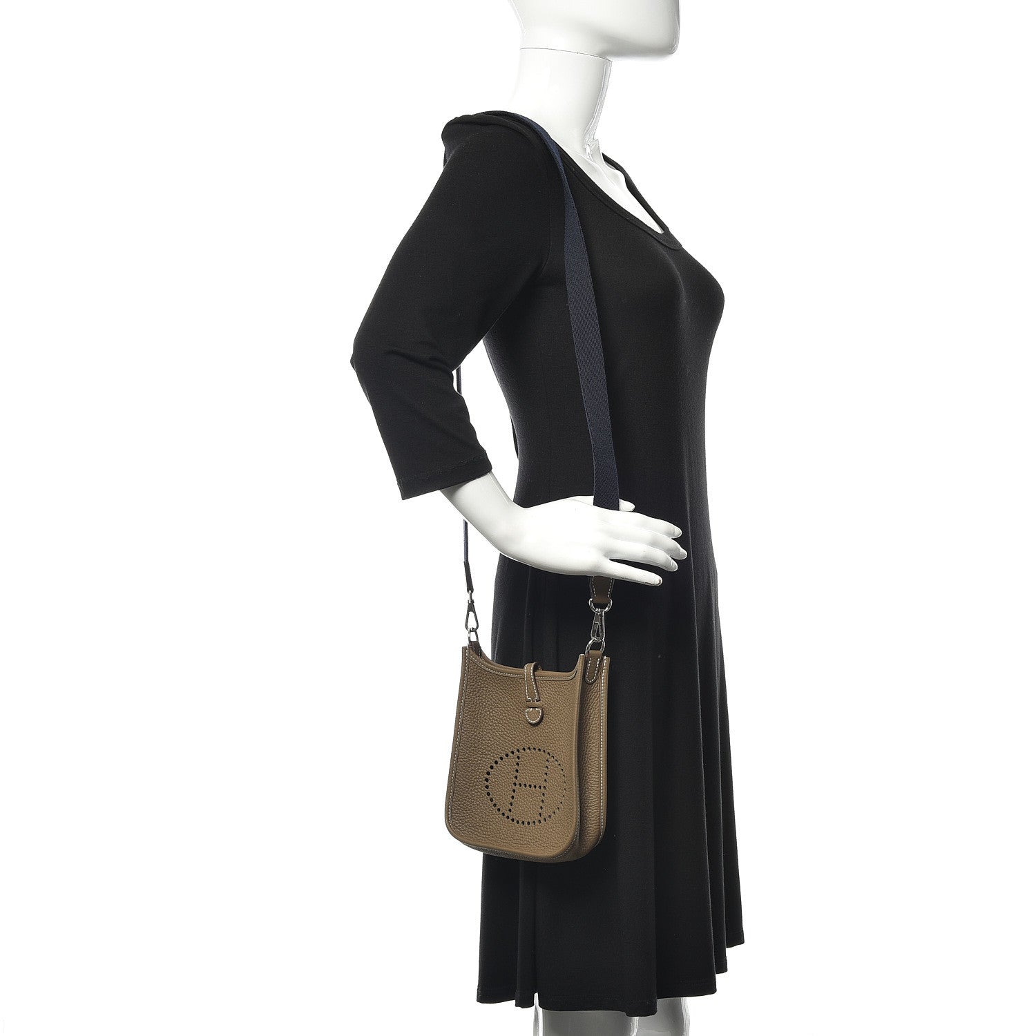 Hermes Taurillon Clemence Amazone Evelyne TPM Etoupe Bleu Indigo 2 of 9