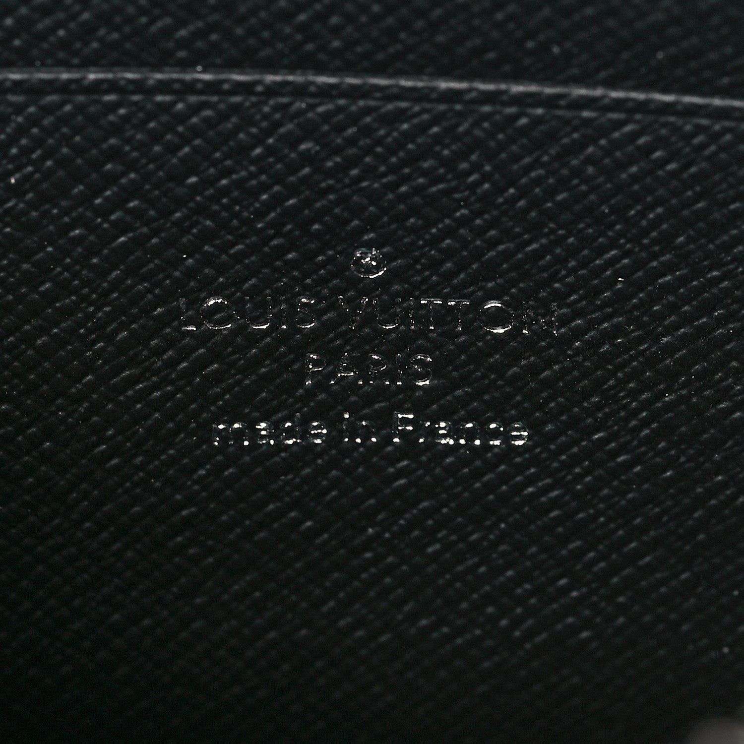 Louis Vuitton Monogram Eclipse Discovery Pochette 6 of 6