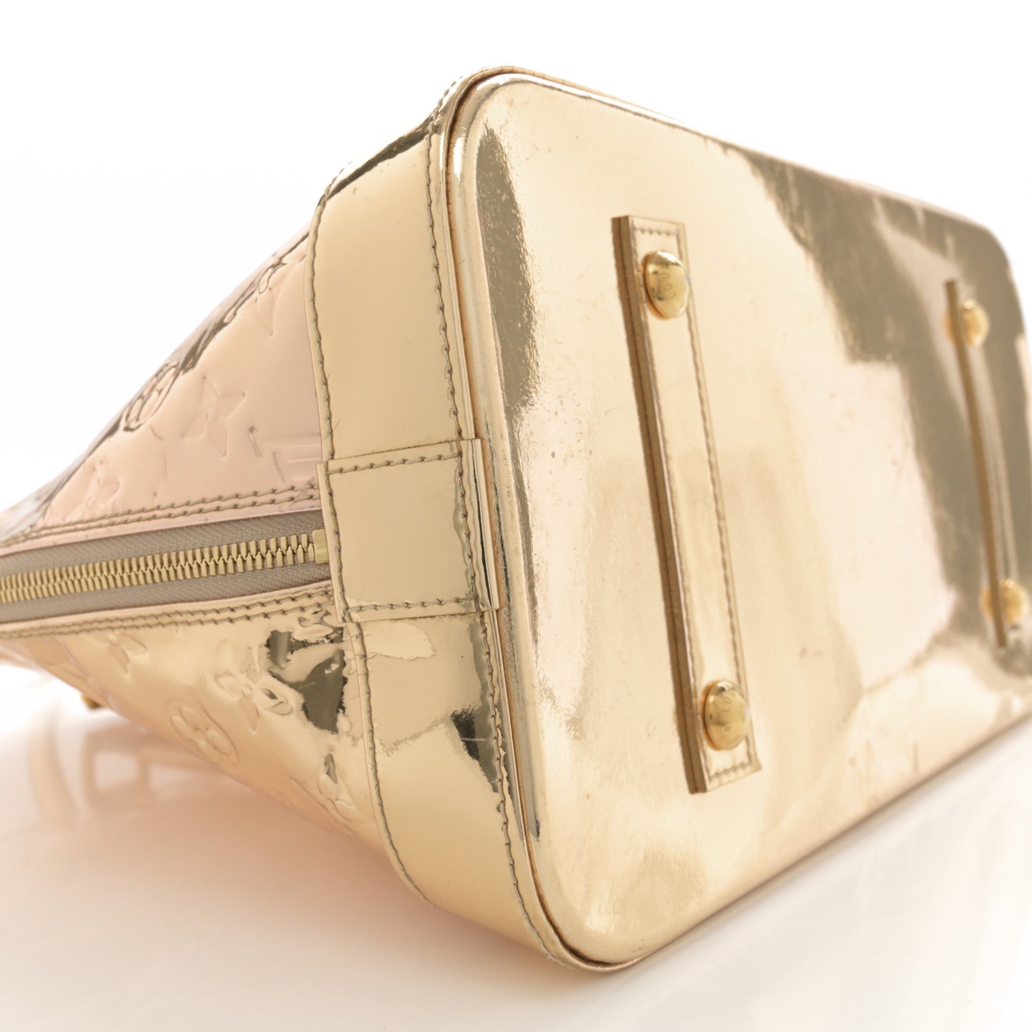 Monogram Miroir Alma MM Dore Gold