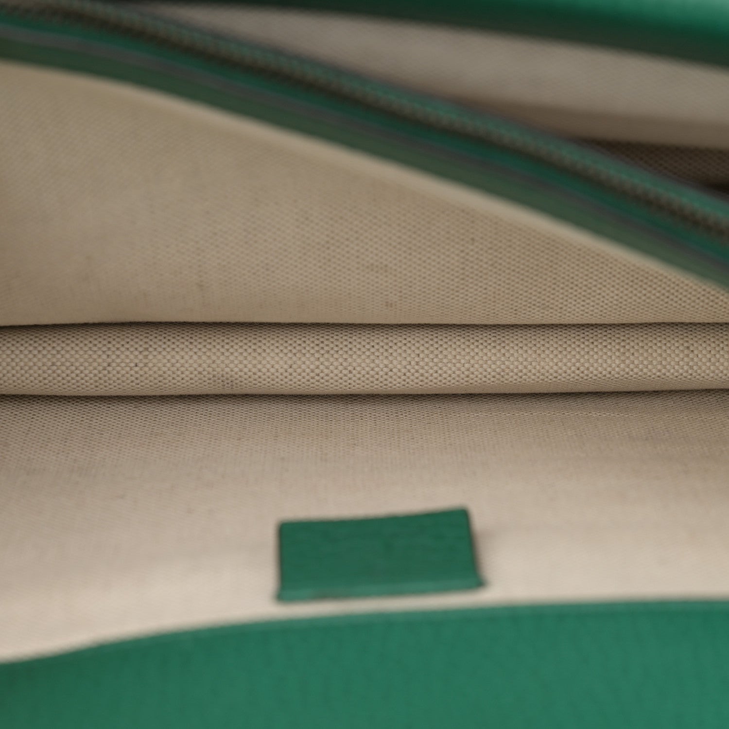 Gucci Pebbled Calfskin Small Dionysus Shoulder Bag Emerald 6 of 13