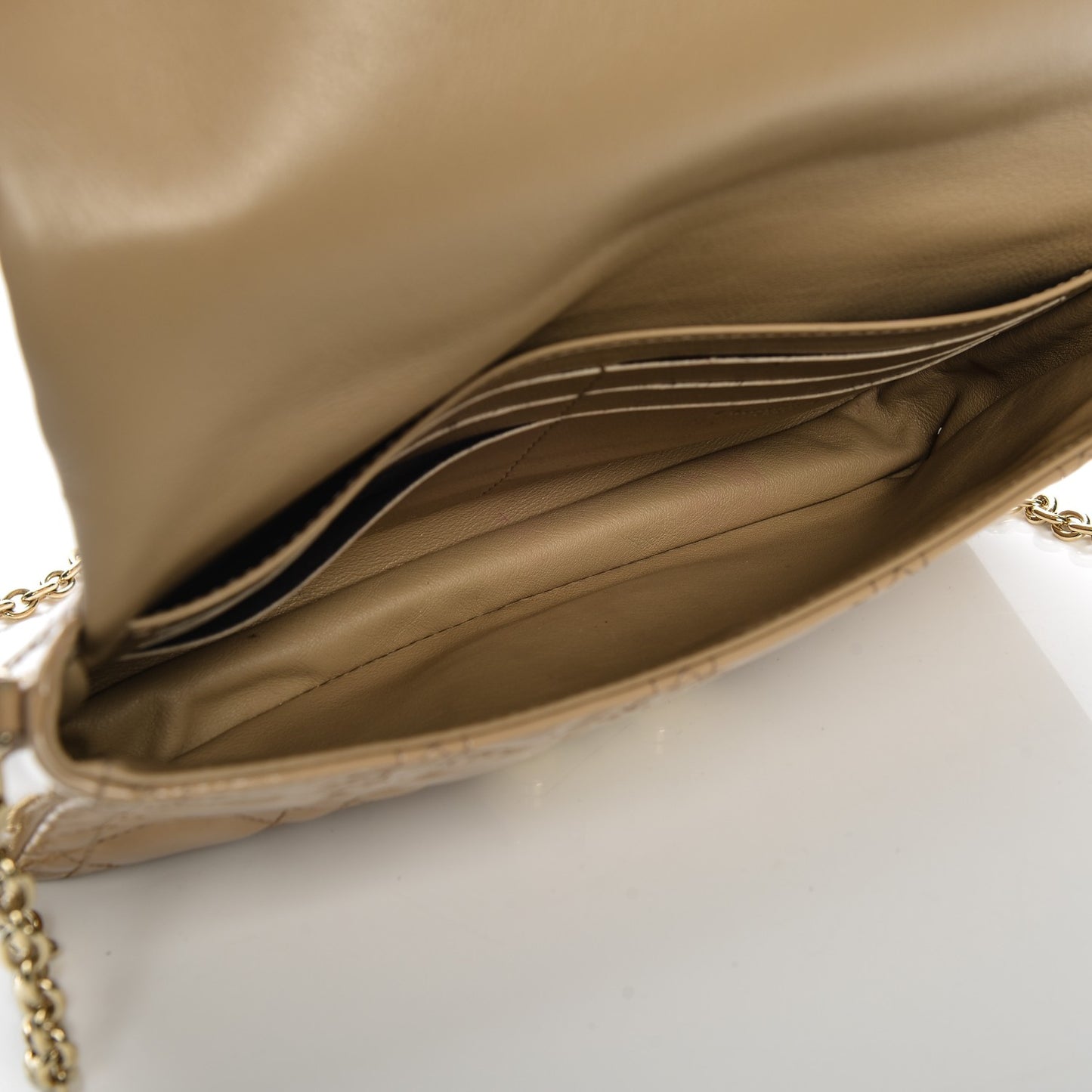 Patent Cannage New Lock Pouch Beige