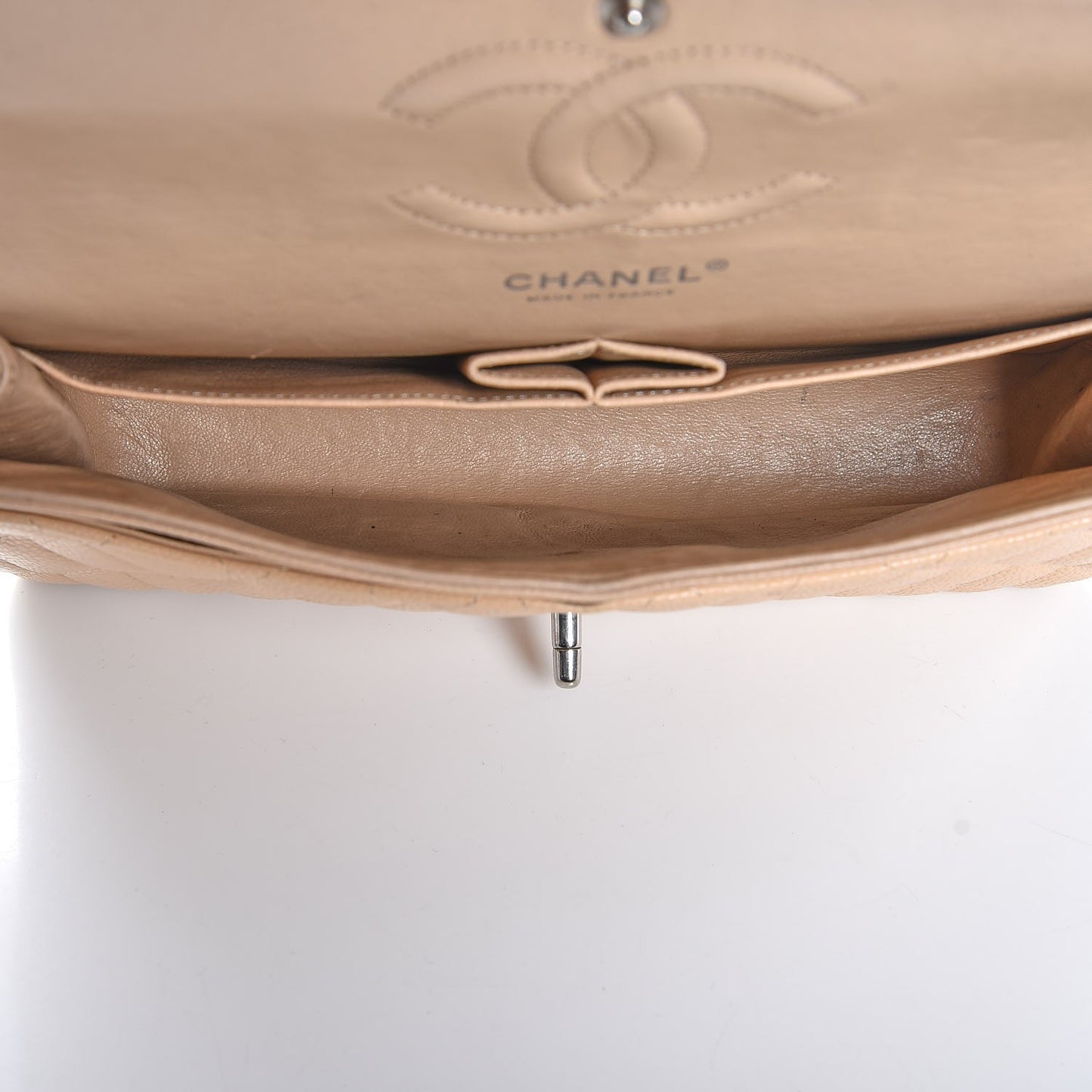 Caviar Quilted Medium Double Flap Beige Clair