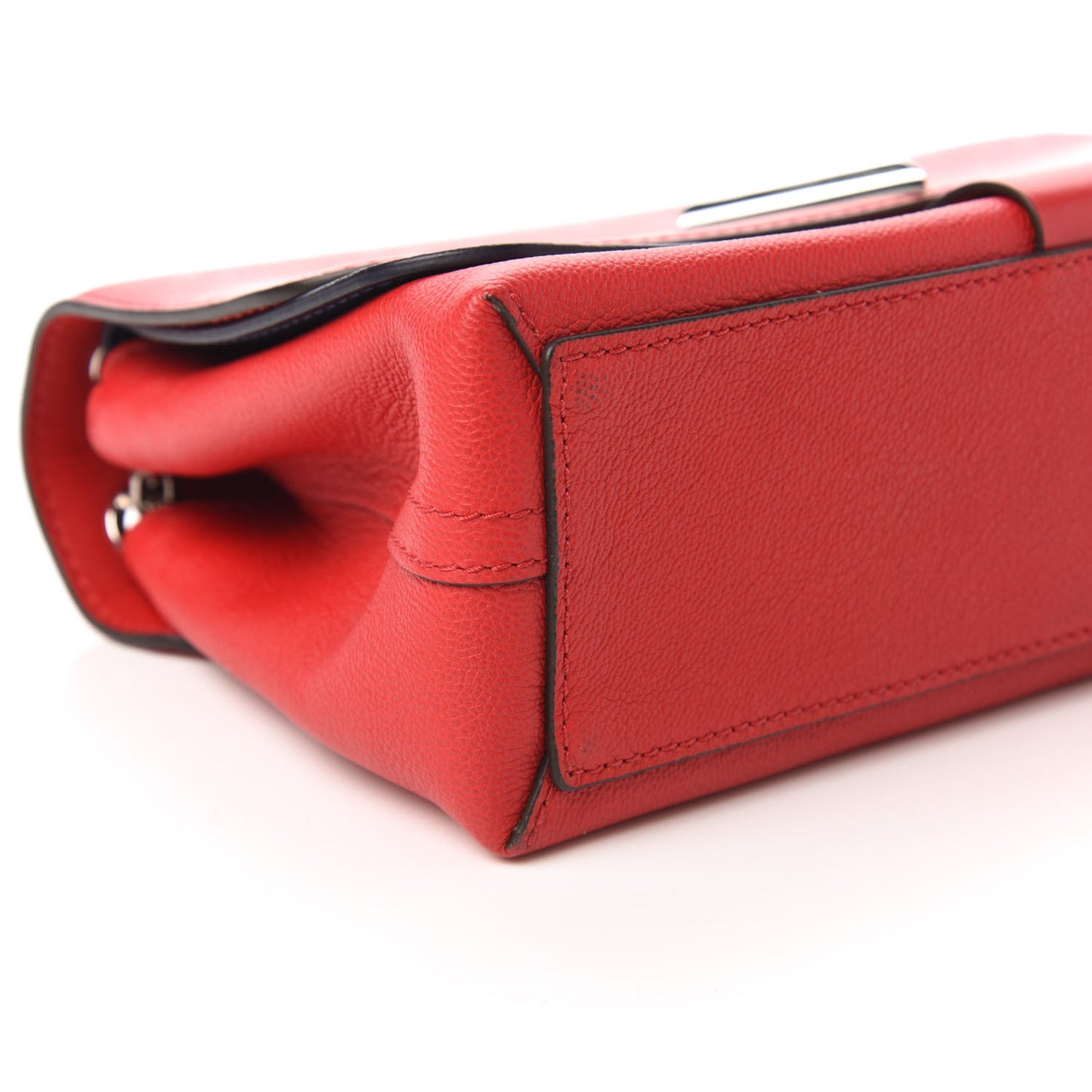 Monogram Cuir Plume Ecume Very Chain Bag Rouge Rubis