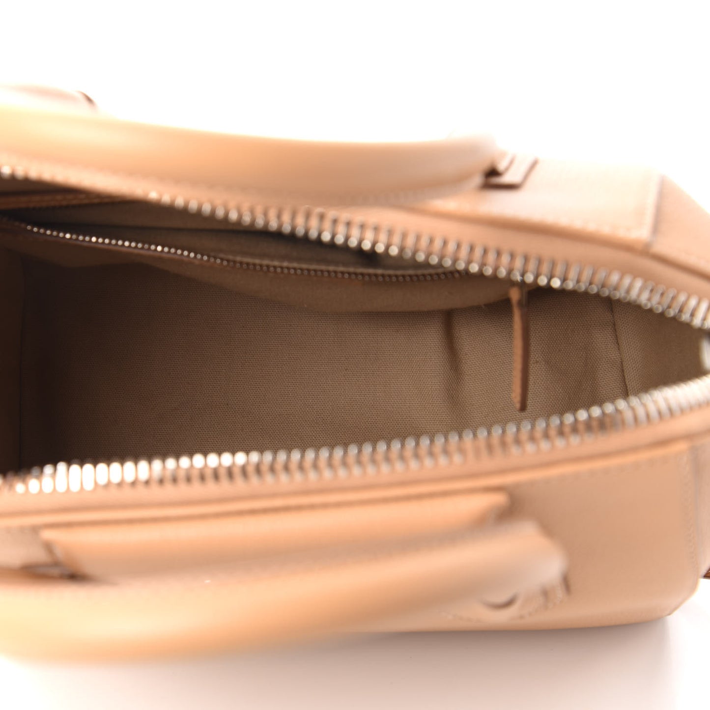 Sugar Goatskin Small Antigona Light Beige