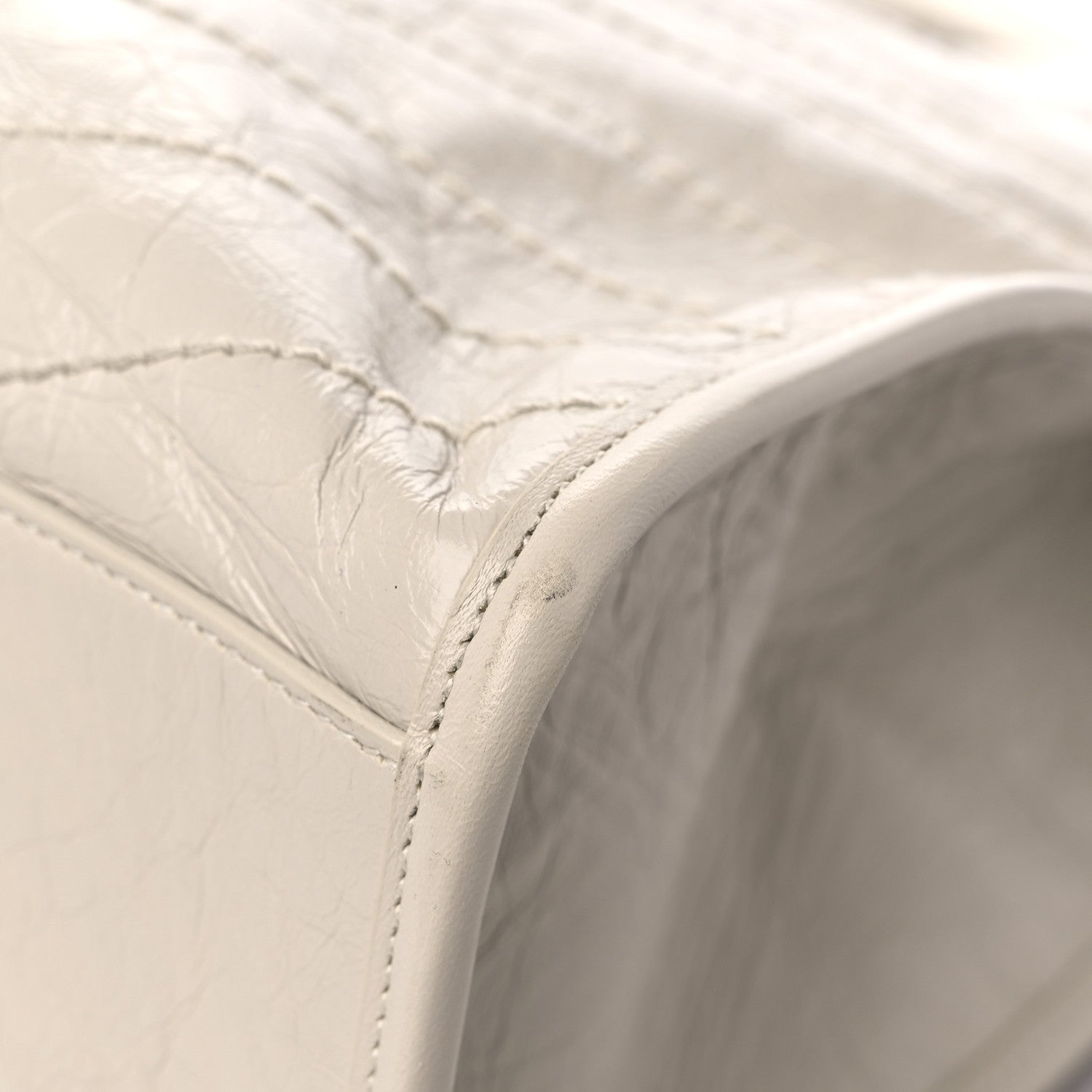 Saint Laurent Crinkled Calfskin Matelasse Monogram Large Niki Shopper Tote Cream Soft 11 of 17