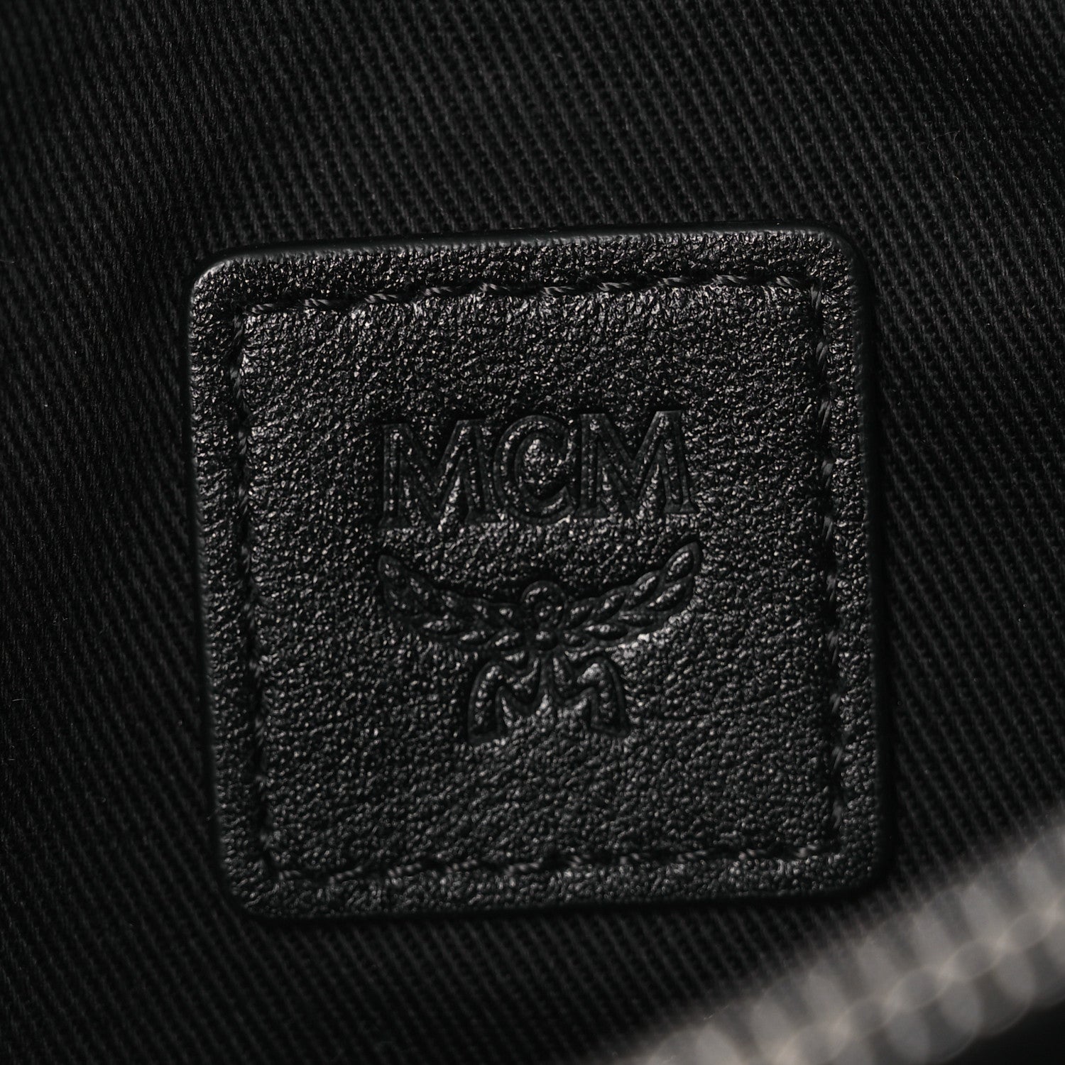 MCM Visetos Medium Patricia Wallet On Chain Black 1880735