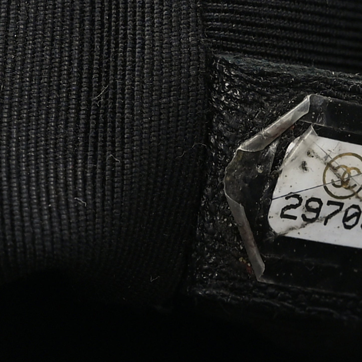 Crumpled Calfskin Medium Chain All Over Flap Black