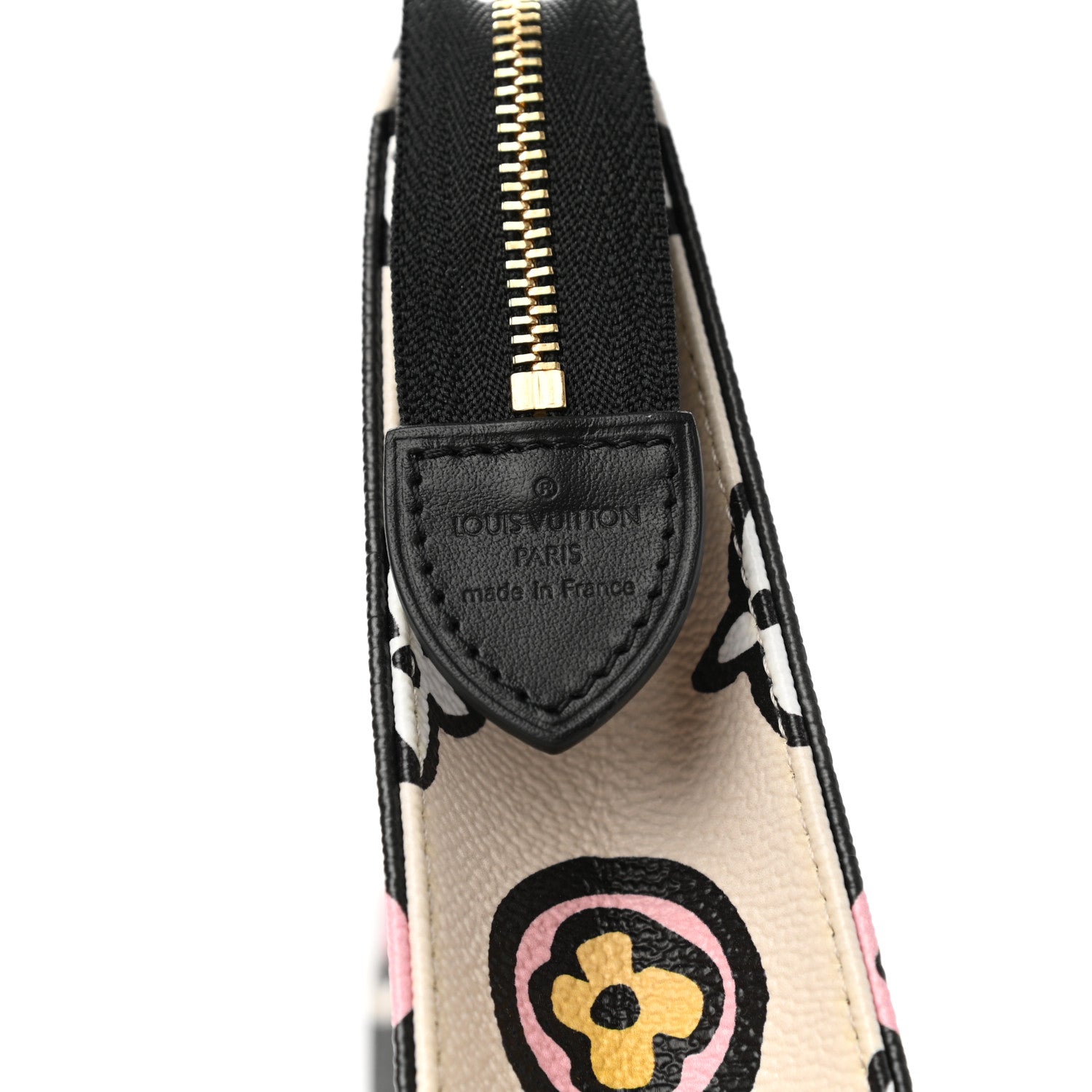 Louis Vuitton Monogram Giant Wild At Heart Toiletry Pouch 26 Black 6 of 7
