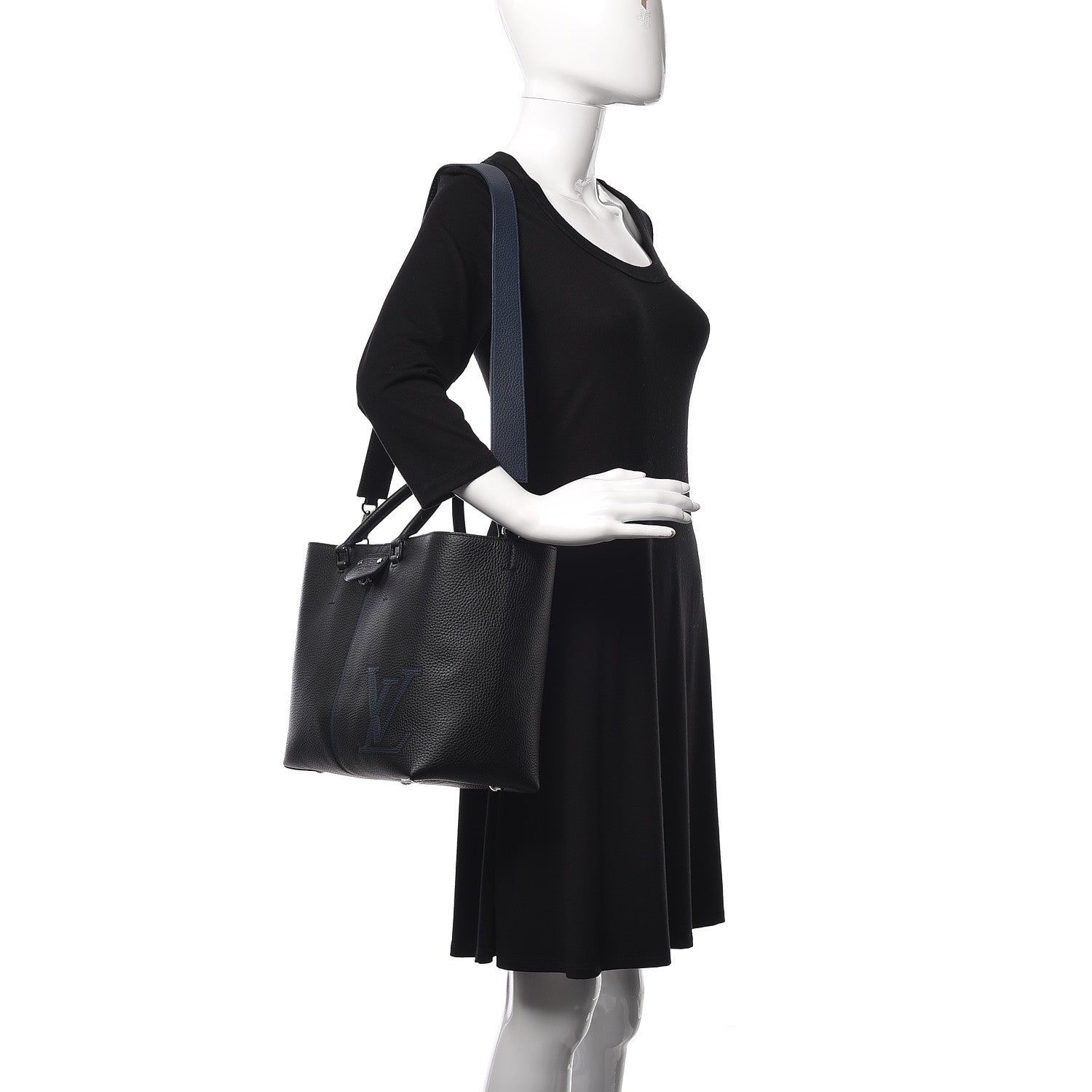 Louis Vuitton Taurillon Pernelle Black 2 of 9