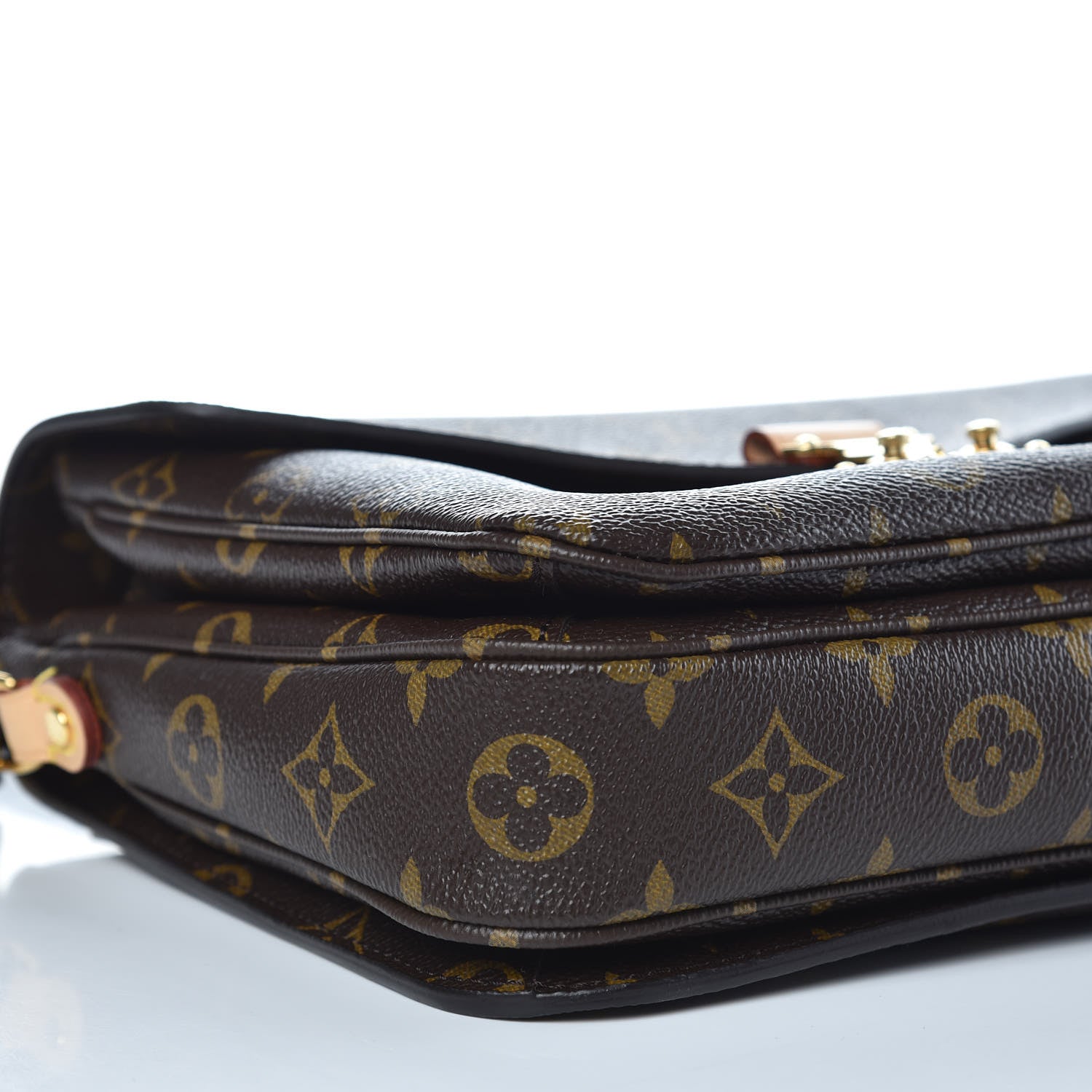 Louis Vuitton Monogram Pochette Metis 8 of 10