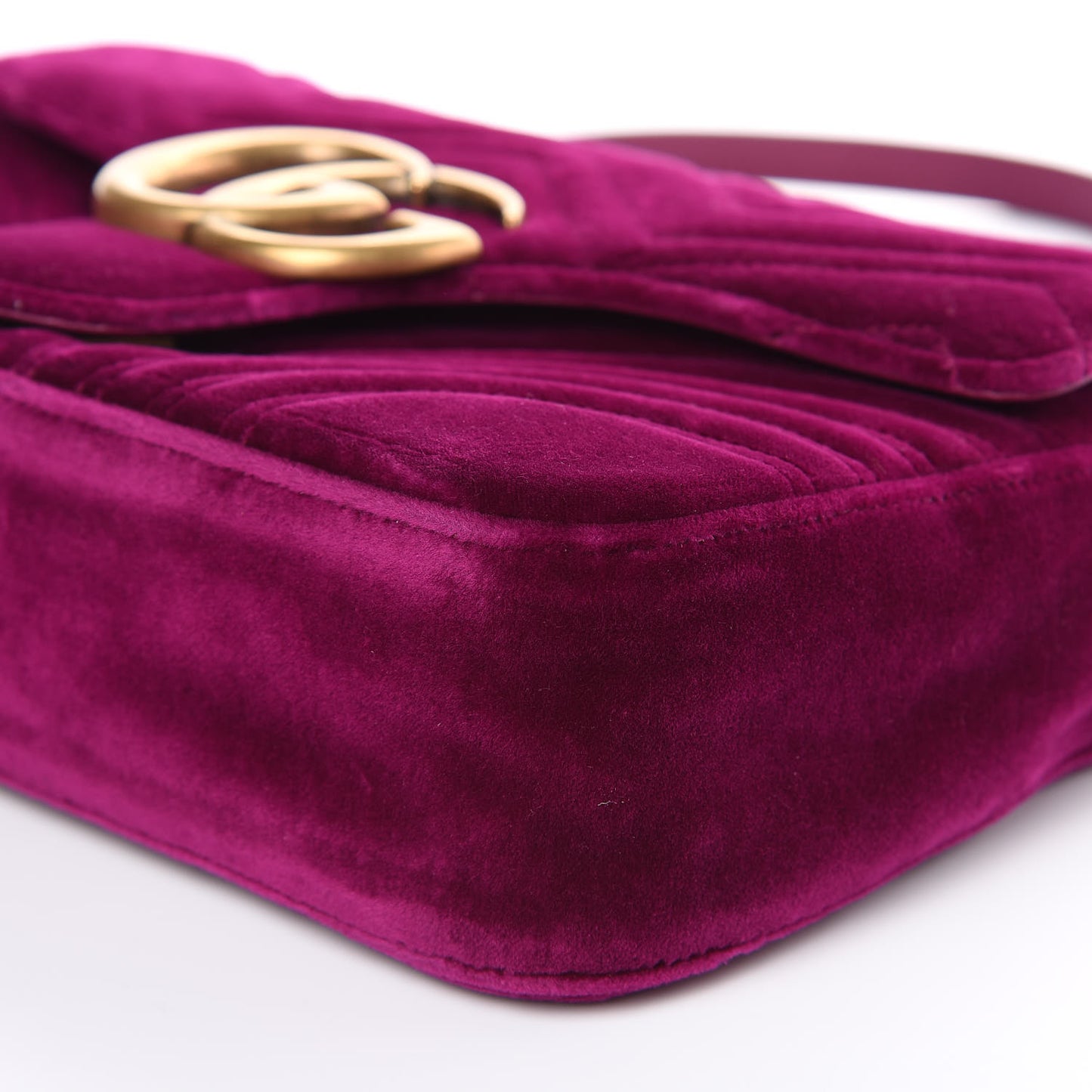 Velvet Matelasse Medium GG Marmont Shoulder Bag Fuchsia Violet Cyclamen