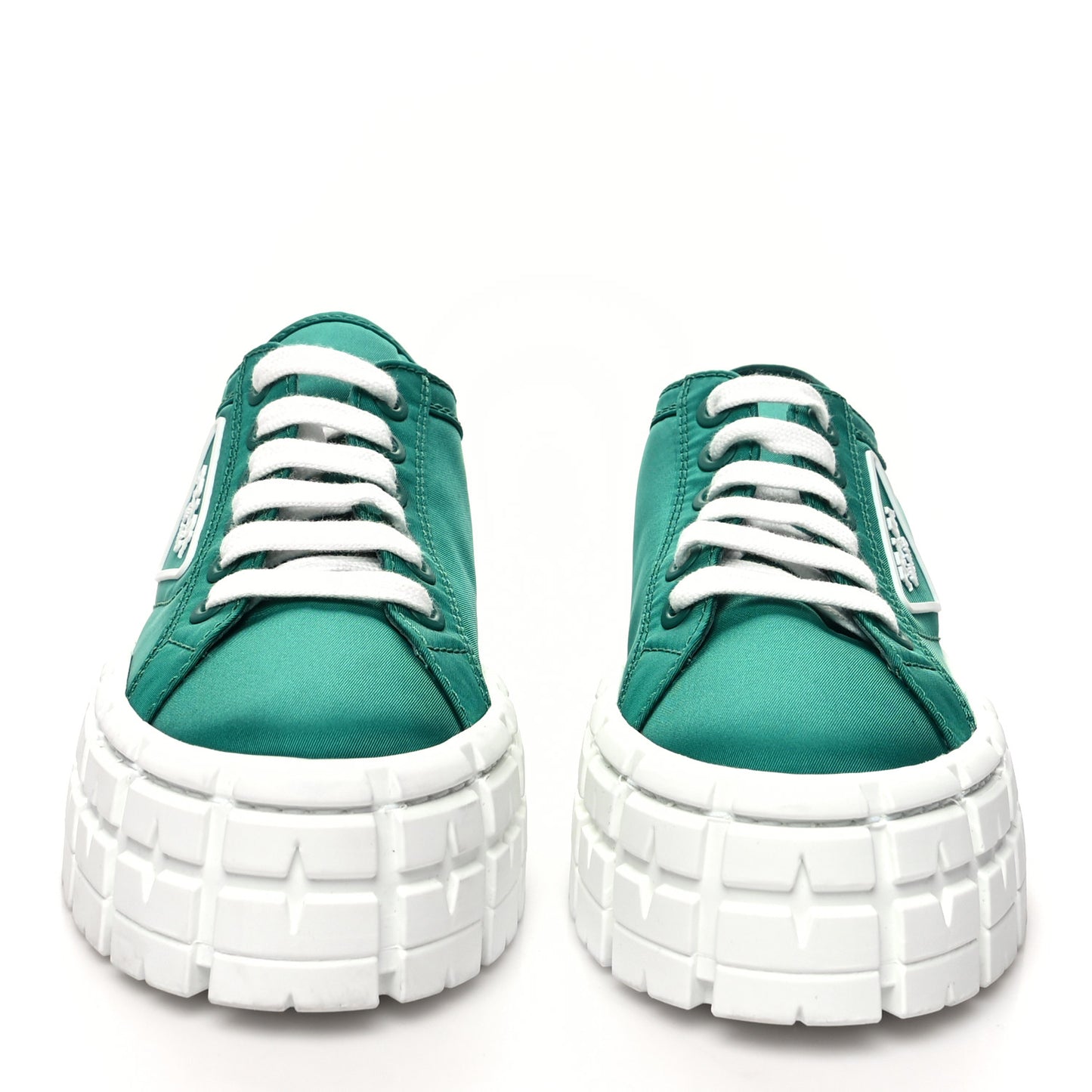 Re-Nylon Gabardine Triangle Logo Double Wheel 50mm Sneakers 39 Assenzio