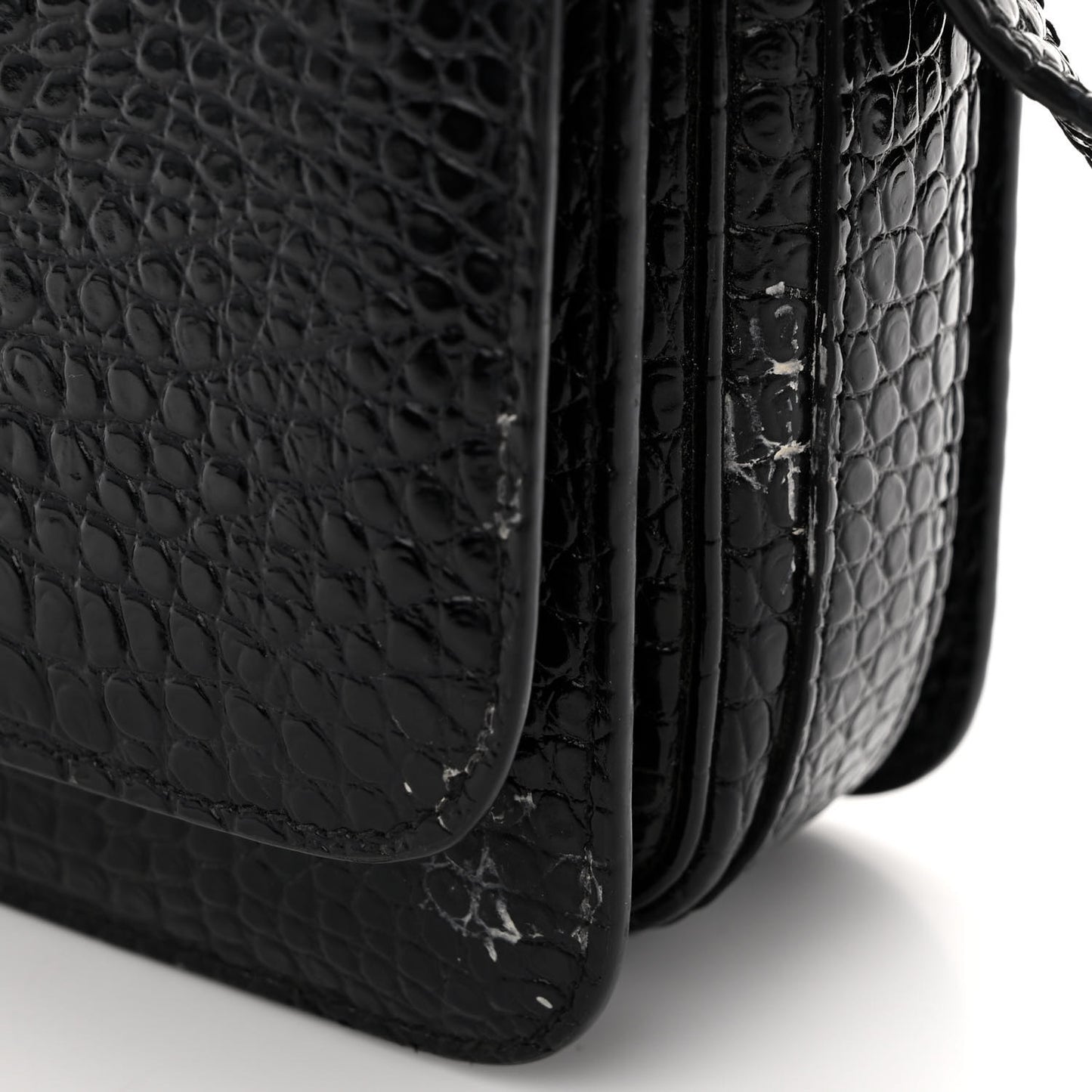 Calfskin Crocodile Embossed New Besace Crossbody Bag Black