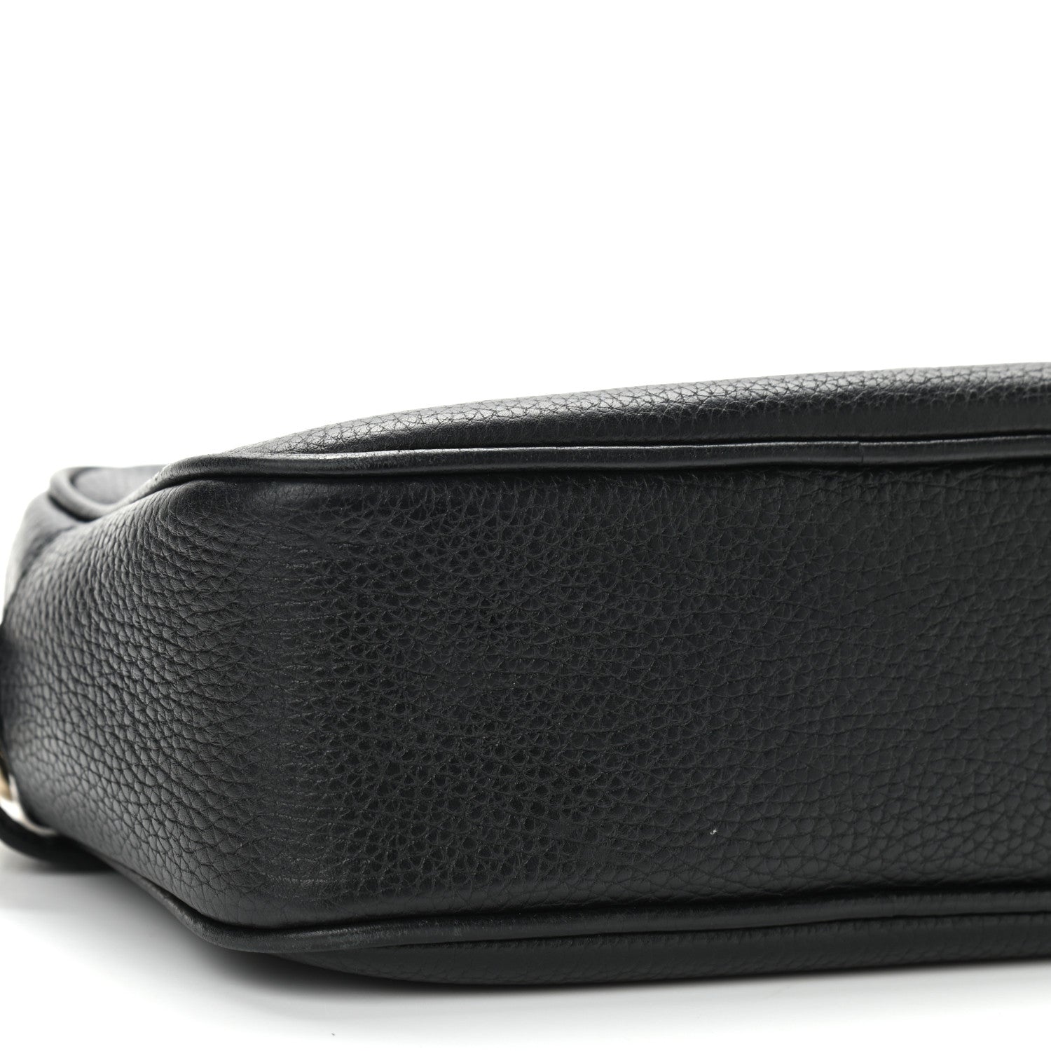 Gucci Pebbled Calfskin Small Soho Disco Bag Black 8 of 10