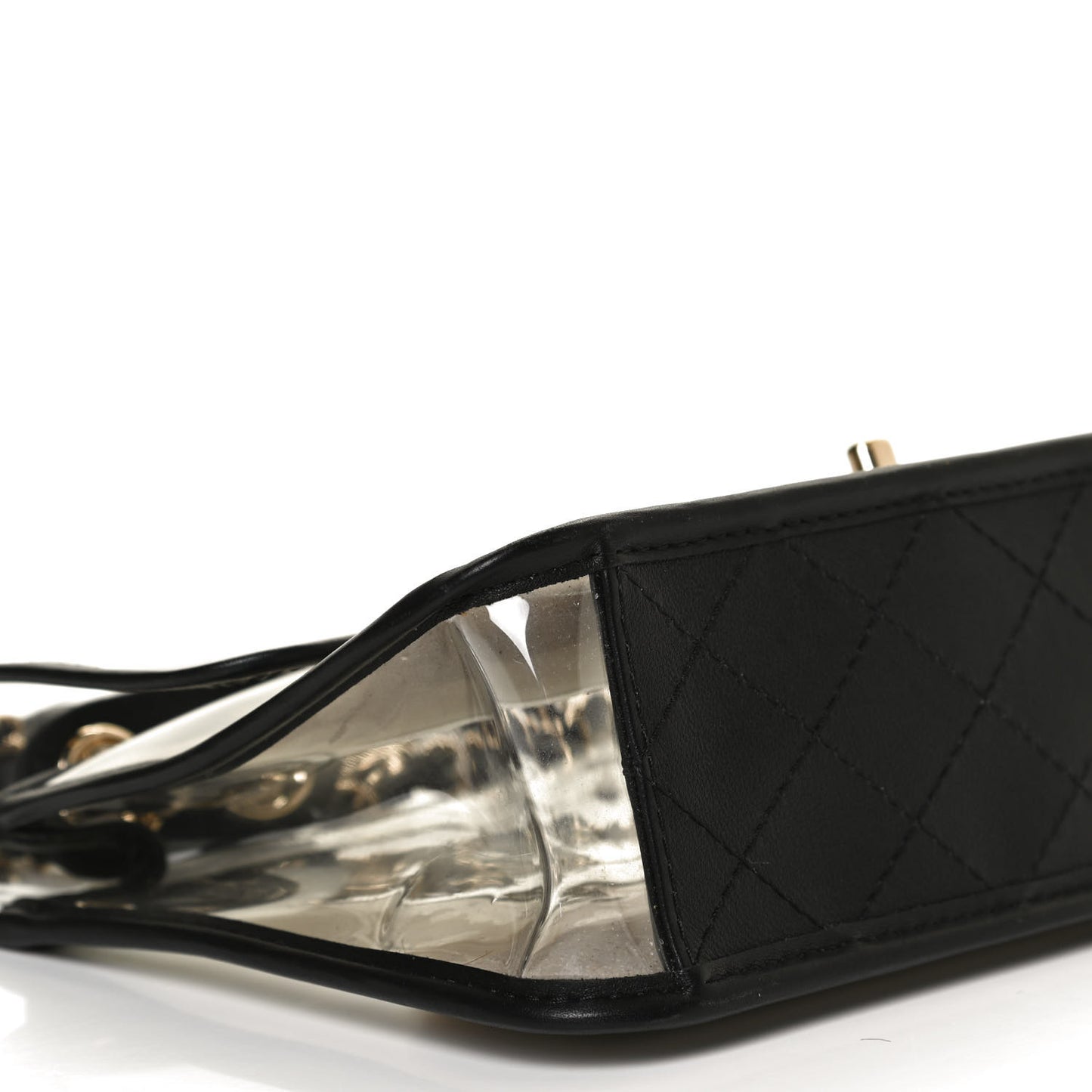 Lambskin PVC Medium Coco Sand Flap Black