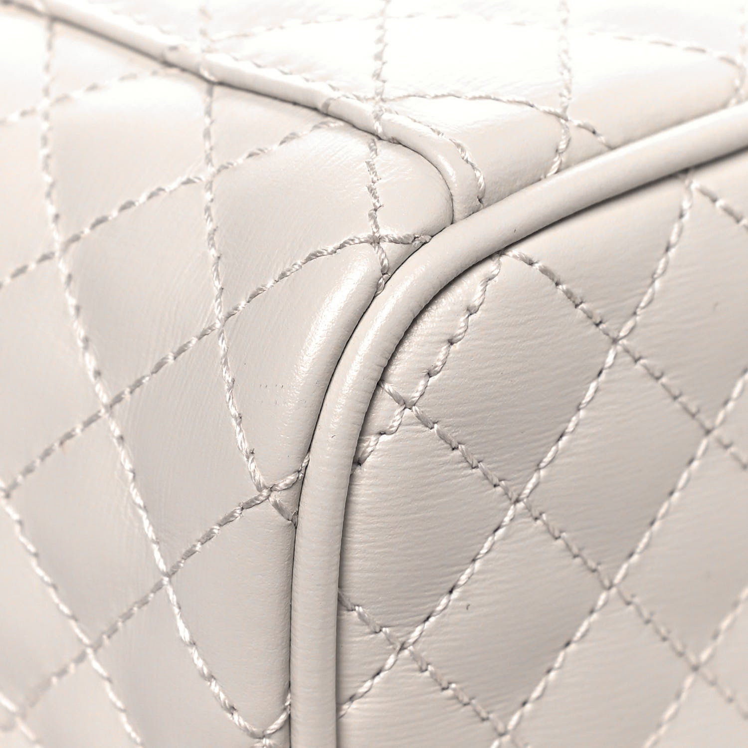 Gucci Calfskin Trapuntata Zumi Belt Bag Off White 11 of 14