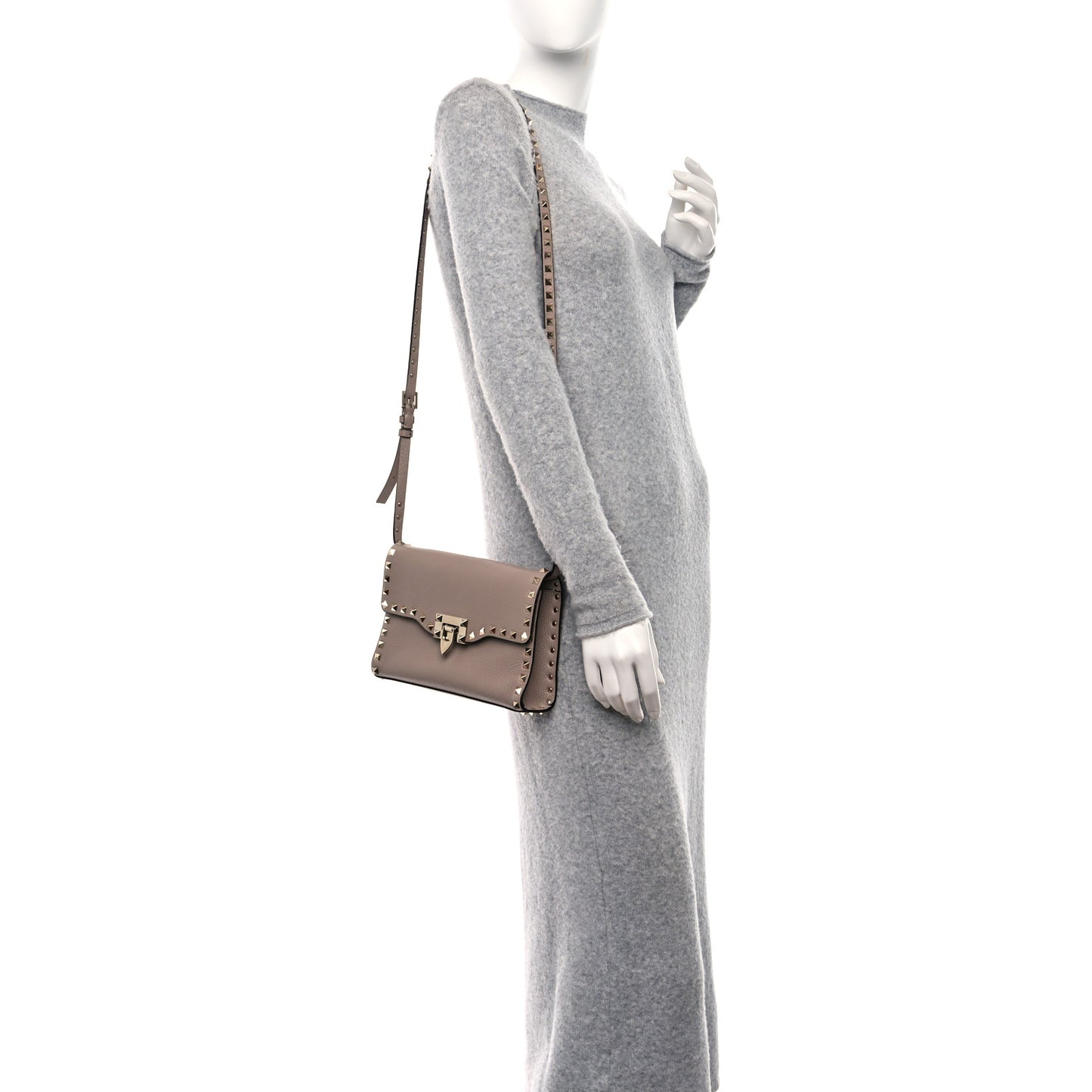 Pebbled Calfskin Medium Rockstud Flip Lock Crossbody Bag Poudre